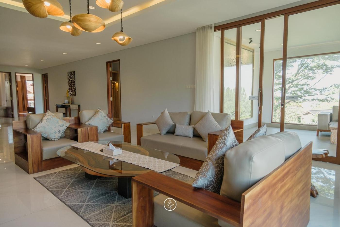 Anindya Hill View Villa 7 Bedrooms With A Private Swimming Pool 반둥 외부 사진